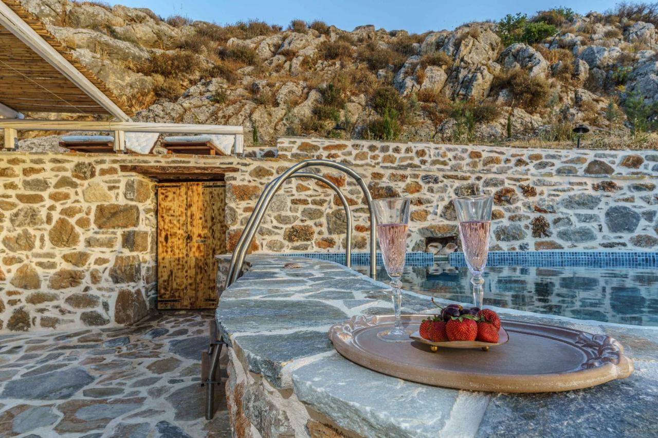 Villa Simantiri Pombia Zewnętrze zdjęcie