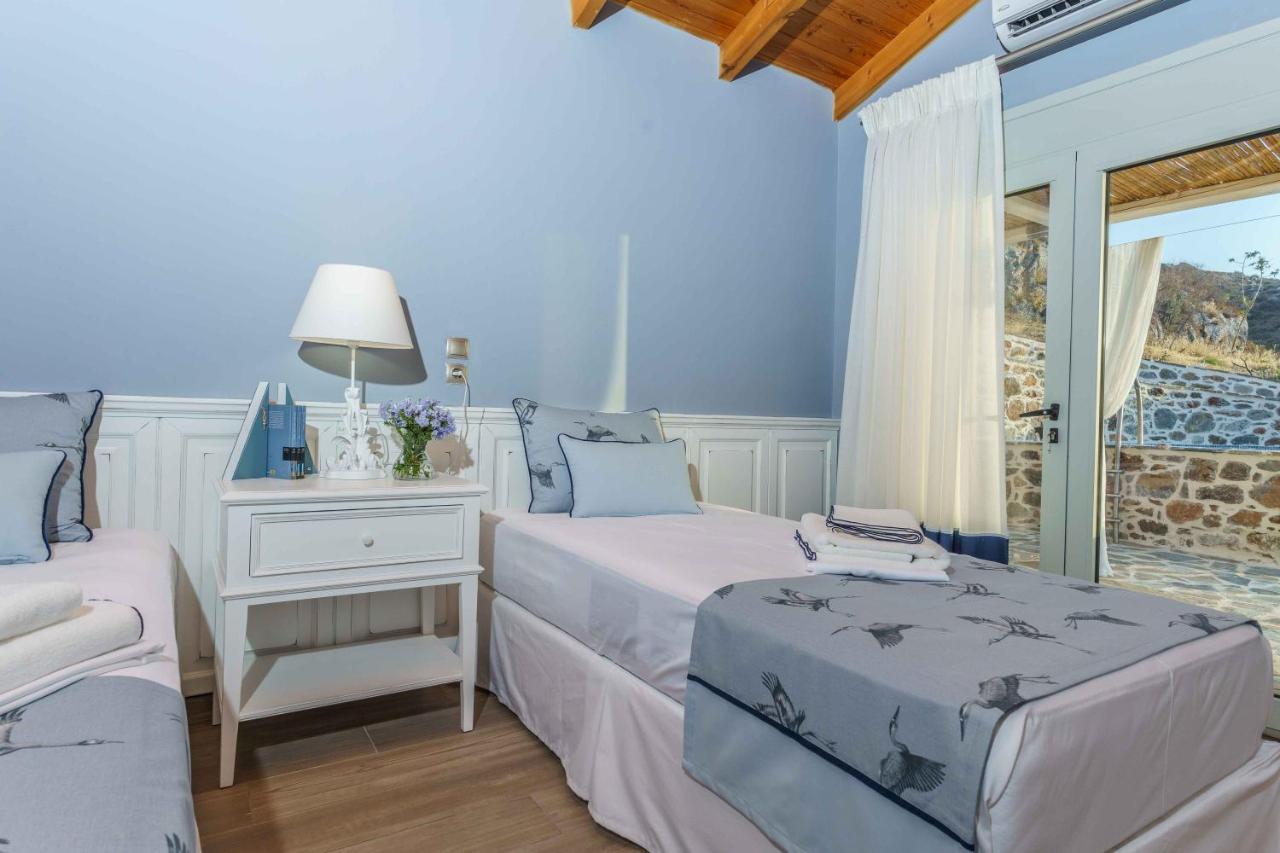 Villa Simantiri Pombia Zewnętrze zdjęcie