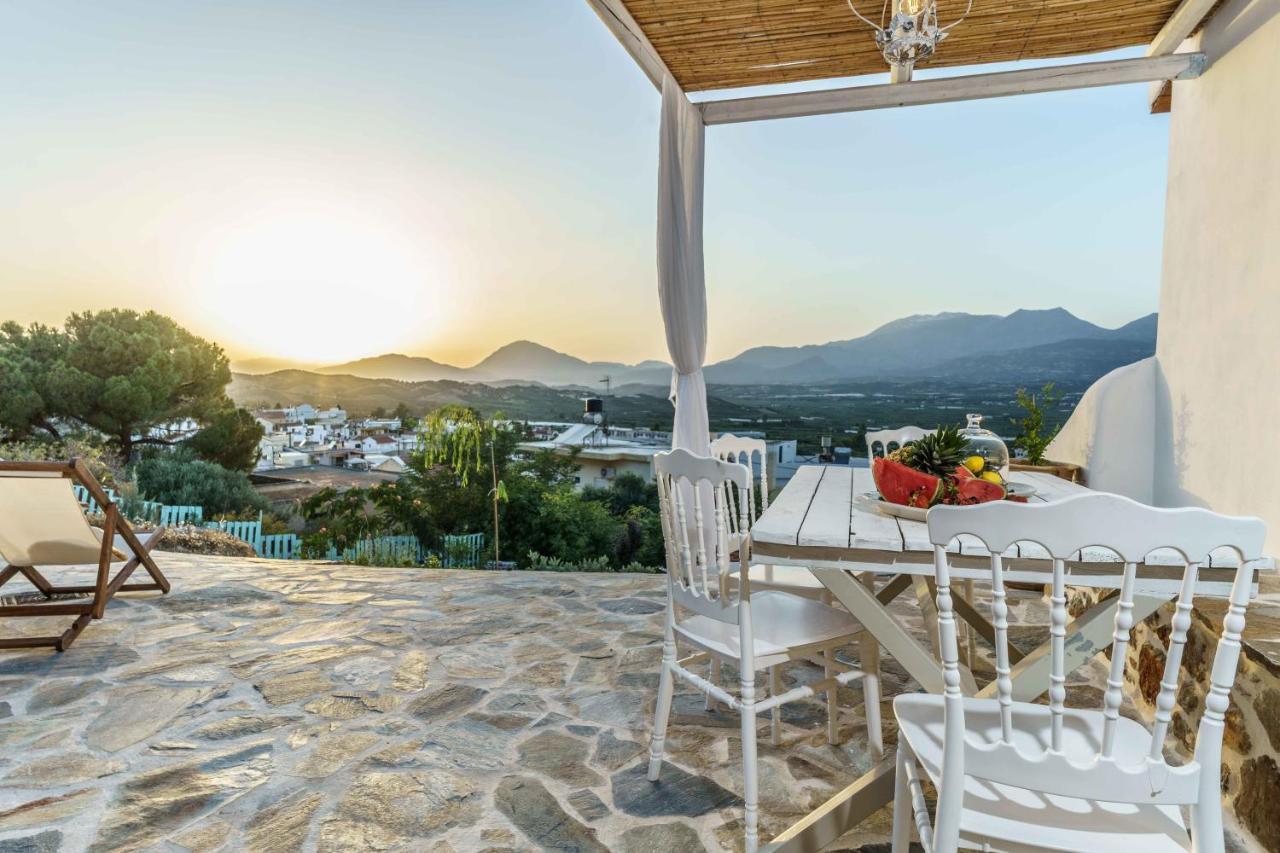 Villa Simantiri Pombia Zewnętrze zdjęcie
